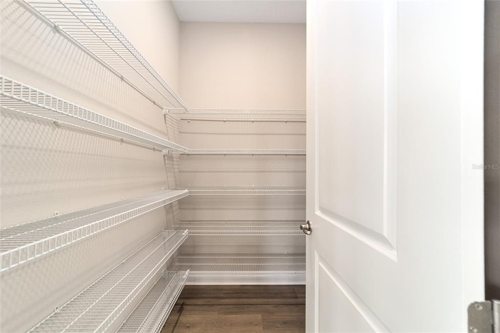 En Venta: $498,375 (2 camas, 2 baños, 2493 Pies cuadrados)