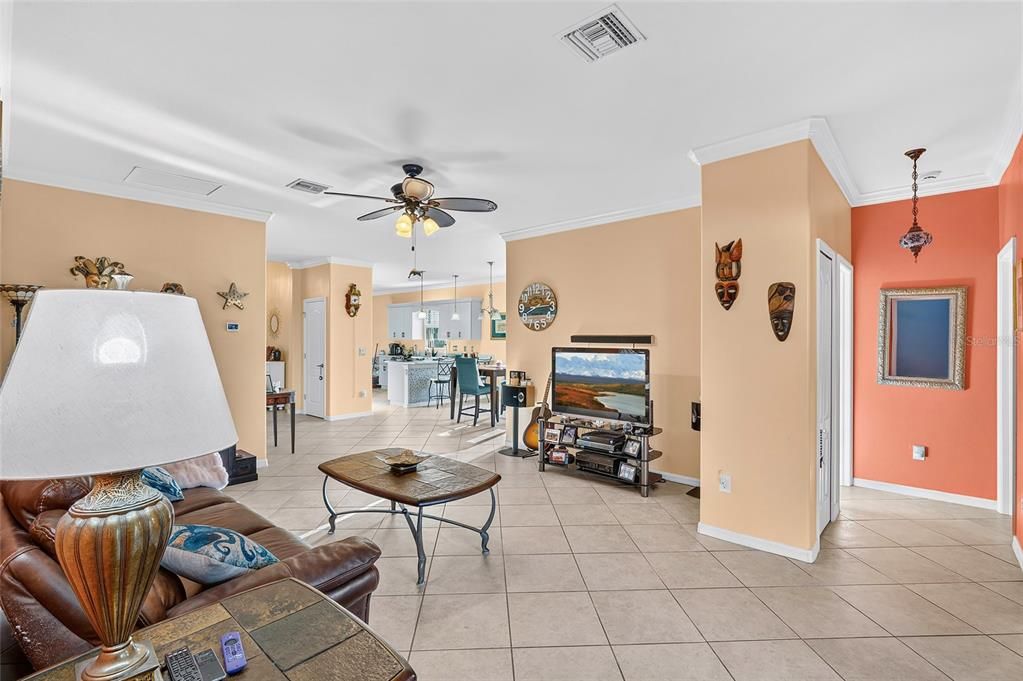 For Sale: $629,900 (3 beds, 2 baths, 1649 Square Feet)