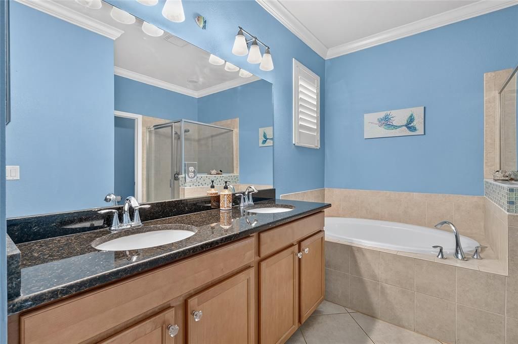 For Sale: $629,900 (3 beds, 2 baths, 1649 Square Feet)