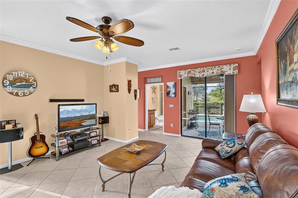 For Sale: $629,900 (3 beds, 2 baths, 1649 Square Feet)