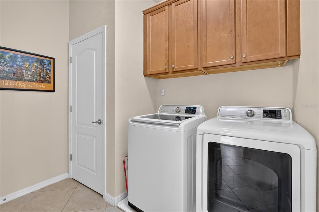 For Sale: $629,900 (3 beds, 2 baths, 1649 Square Feet)