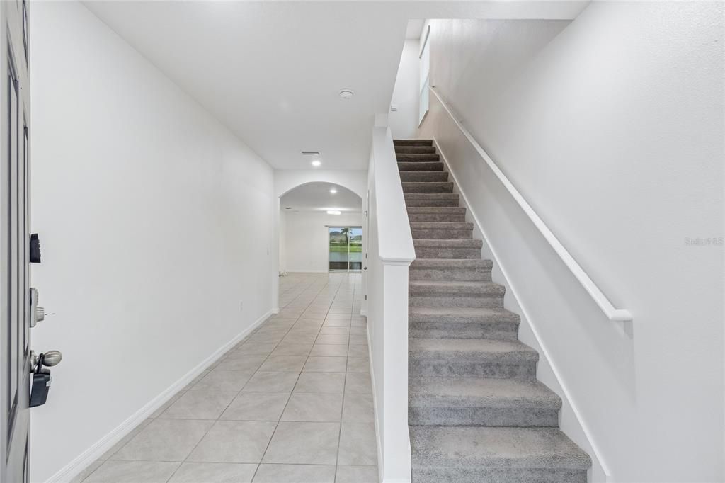En Venta: $514,900 (5 camas, 3 baños, 2447 Pies cuadrados)
