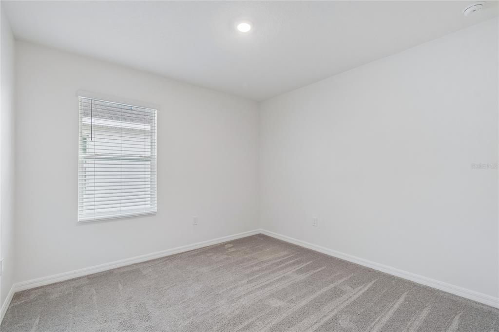 En Venta: $514,900 (5 camas, 3 baños, 2447 Pies cuadrados)