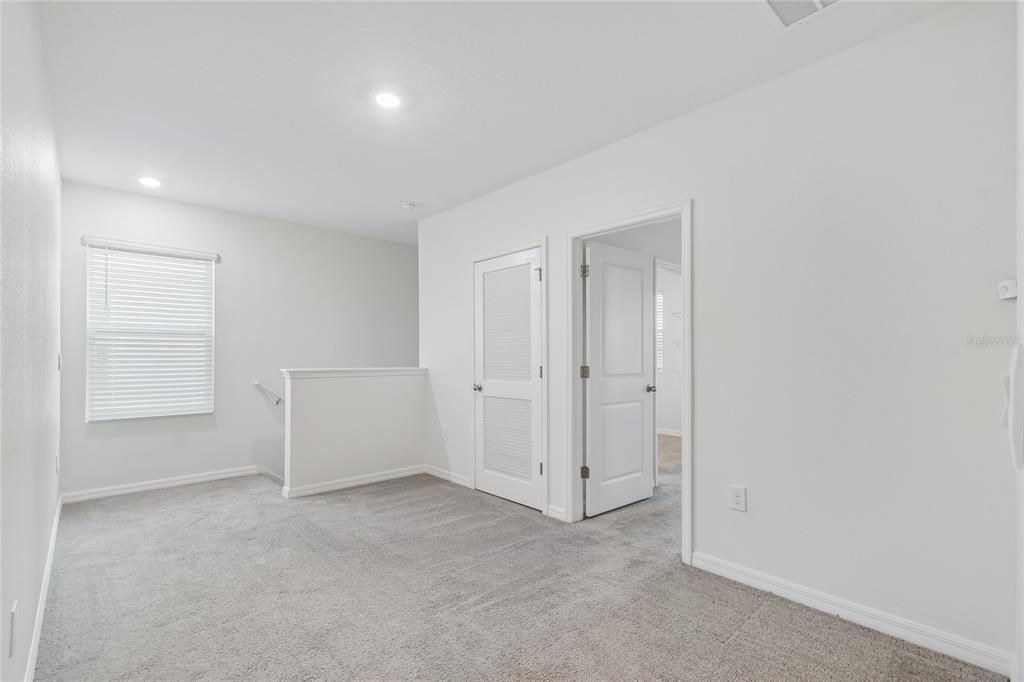 En Venta: $514,900 (5 camas, 3 baños, 2447 Pies cuadrados)
