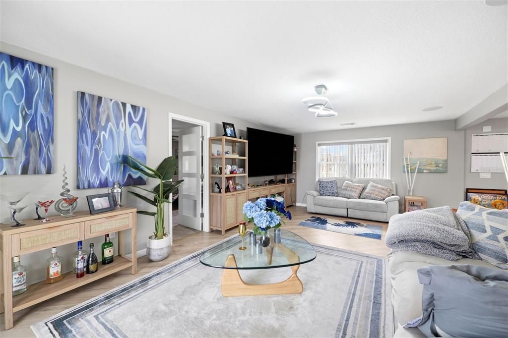 For Sale: $3,750,000 (12 beds, 0 baths, 5056 Square Feet)