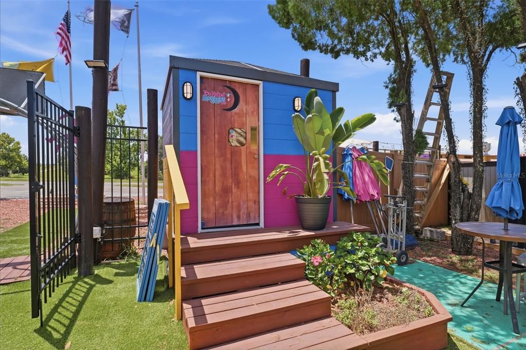 For Sale: $3,750,000 (12 beds, 0 baths, 5056 Square Feet)