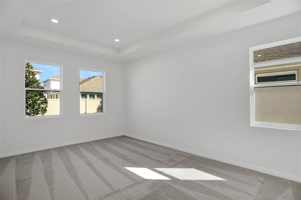 En Venta: $646,349 (5 camas, 3 baños, 3574 Pies cuadrados)