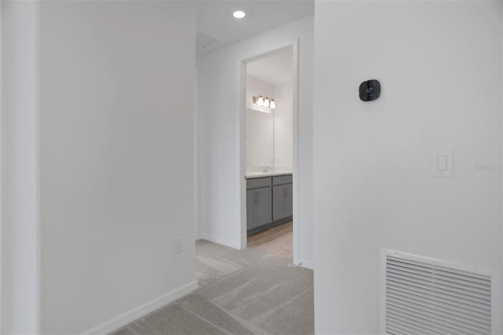 En Venta: $646,349 (5 camas, 3 baños, 3574 Pies cuadrados)