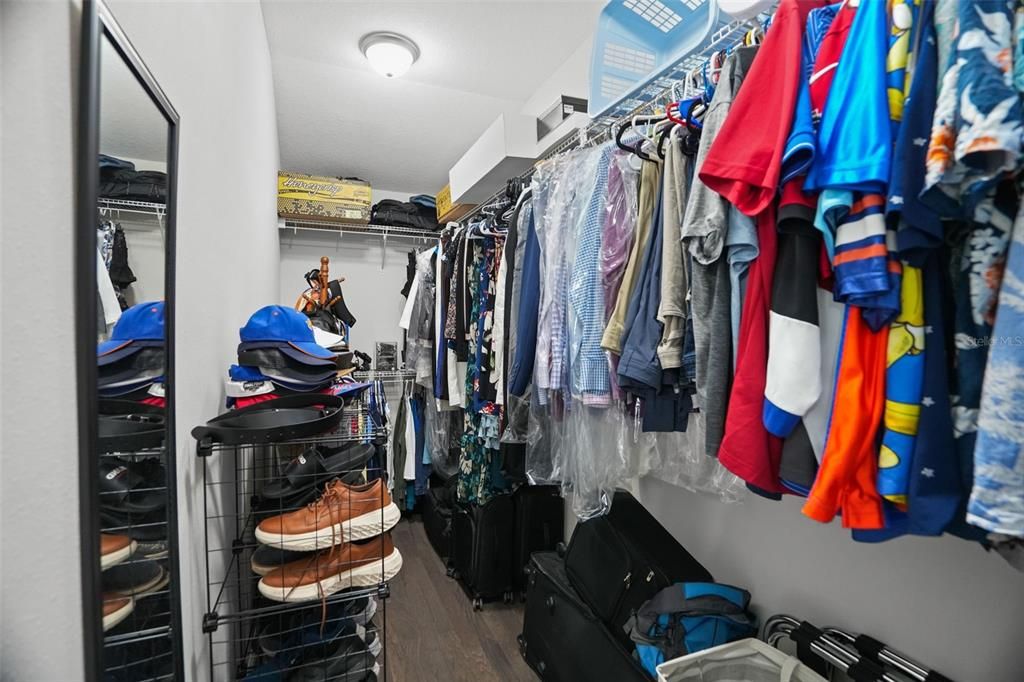 En Venta: $405,000 (3 camas, 2 baños, 1700 Pies cuadrados)