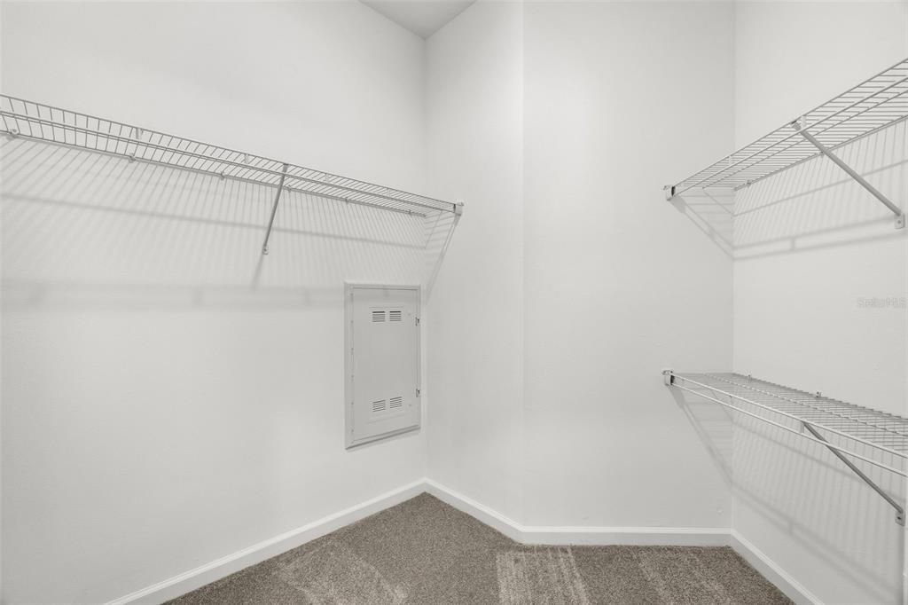 В аренду: $1,999 (2 спален, 2 ванн, 1219 Квадратных фут)