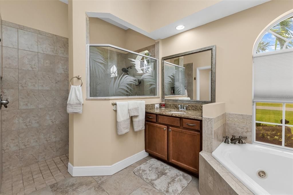 For Sale: $575,000 (3 beds, 2 baths, 2099 Square Feet)