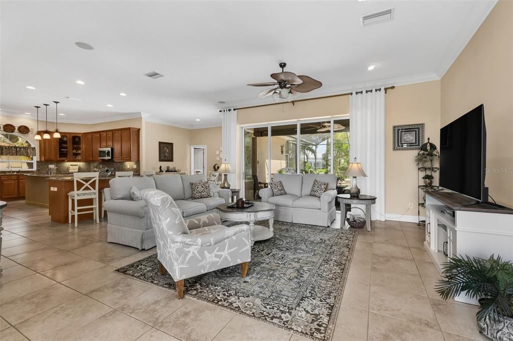 For Sale: $575,000 (3 beds, 2 baths, 2099 Square Feet)