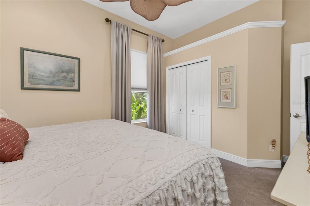 For Sale: $575,000 (3 beds, 2 baths, 2099 Square Feet)