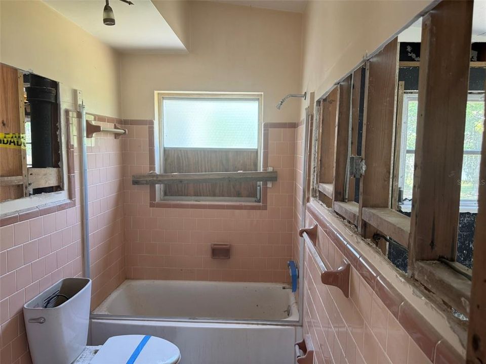En Venta: $279,900 (2 camas, 1 baños, 1073 Pies cuadrados)