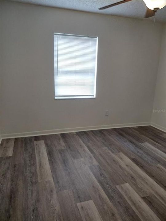 В аренду: $1,600 (2 спален, 1 ванн, 950 Квадратных фут)