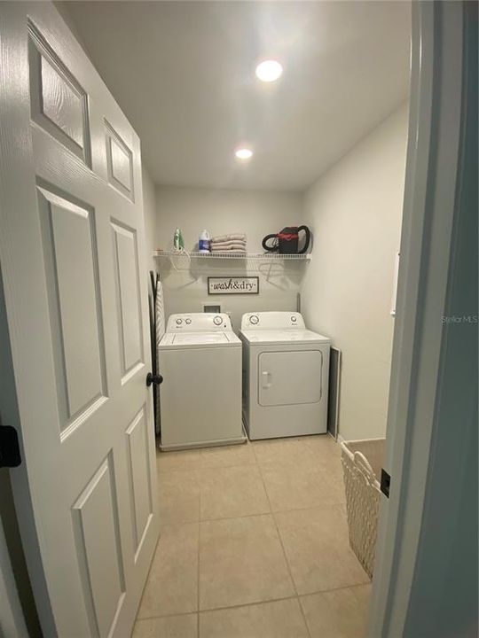 En Renta: $2,500 (3 camas, 2 baños, 2230 Pies cuadrados)