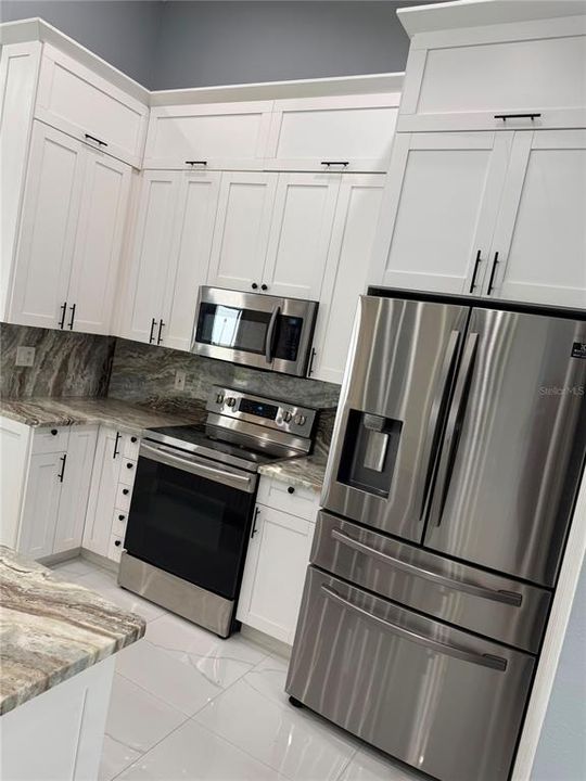 En Venta: $459,900 (3 camas, 2 baños, 1558 Pies cuadrados)