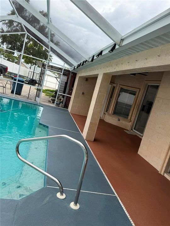 En Venta: $459,900 (3 camas, 2 baños, 1558 Pies cuadrados)