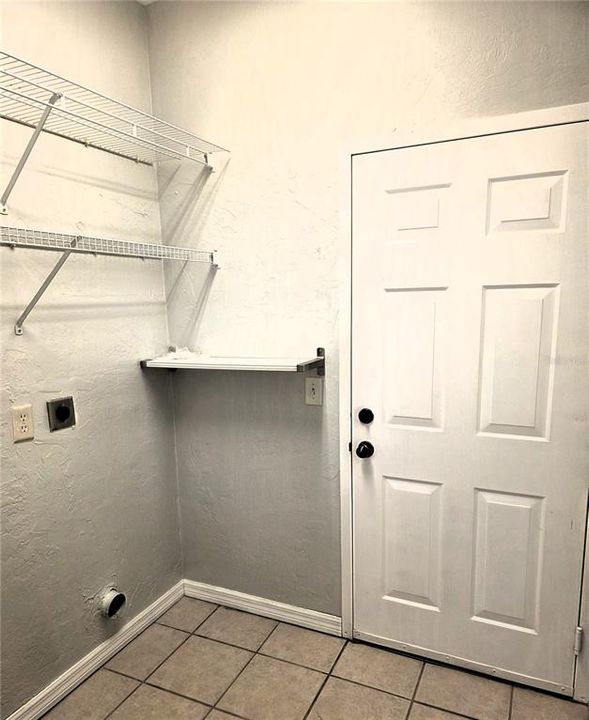 For Sale: $204,900 (2 beds, 2 baths, 1293 Square Feet)