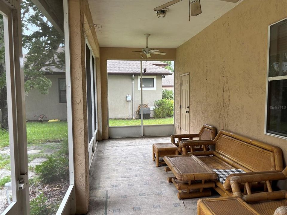 На продажу: $289,900 (3 спален, 2 ванн, 1673 Квадратных фут)
