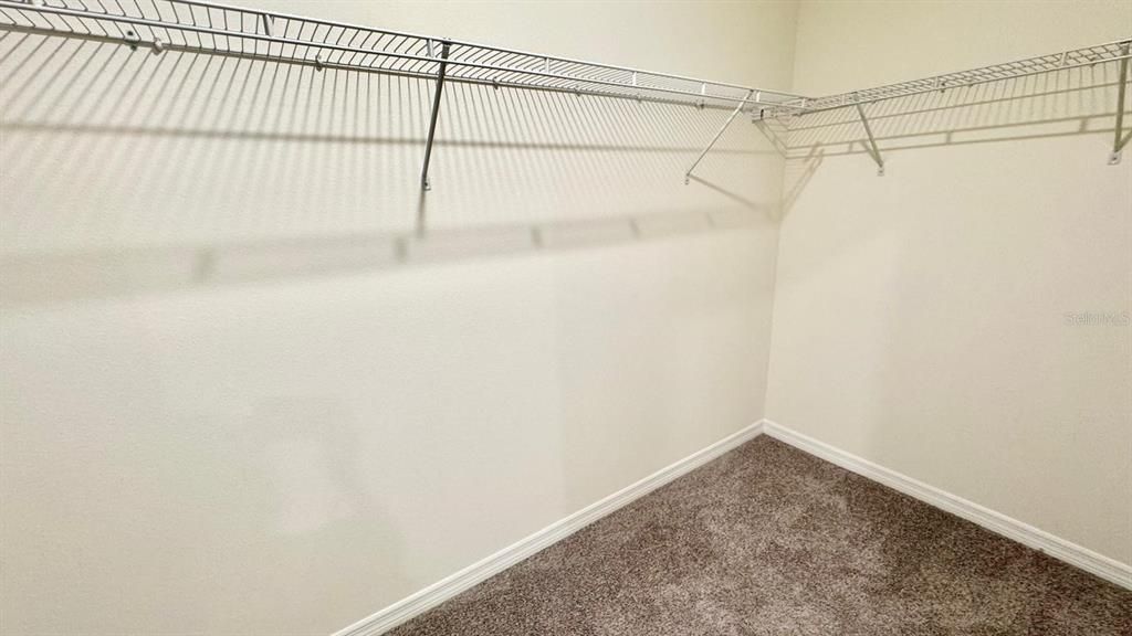 В аренду: $3,600 (4 спален, 3 ванн, 2474 Квадратных фут)