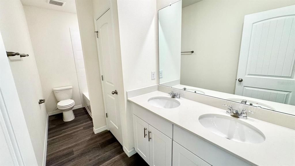 В аренду: $3,600 (4 спален, 3 ванн, 2474 Квадратных фут)