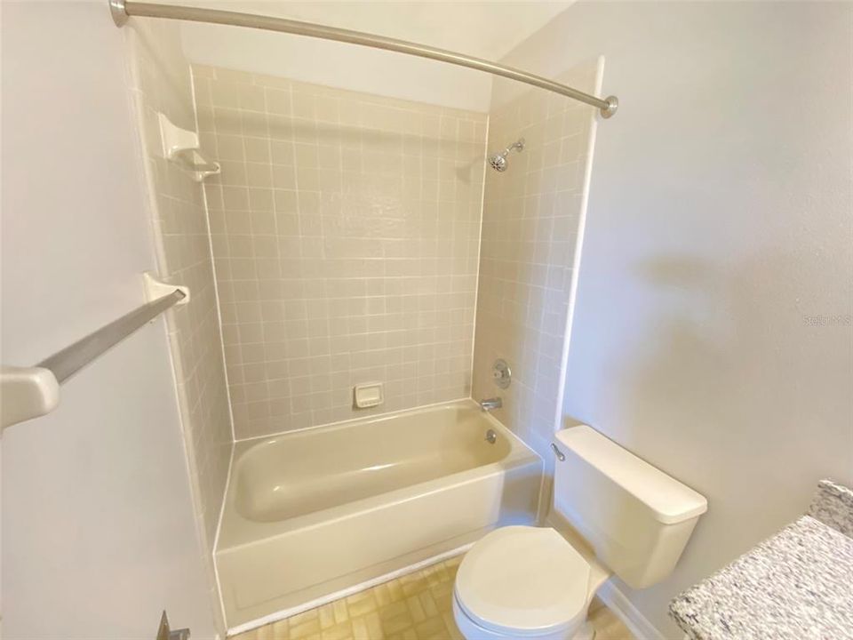En Renta: $3,750 (5 camas, 3 baños, 2785 Pies cuadrados)