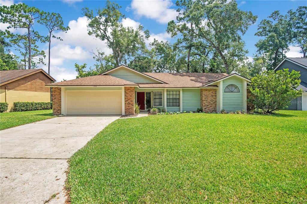 For Sale: $429,000 (3 beds, 2 baths, 1756 Square Feet)