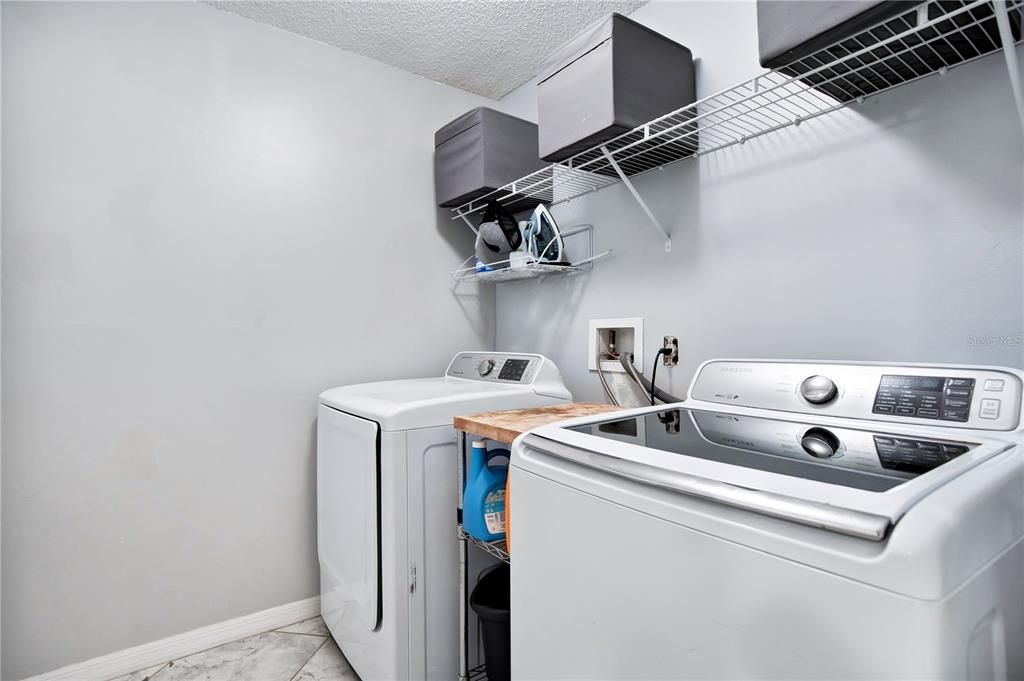 For Sale: $429,000 (3 beds, 2 baths, 1756 Square Feet)