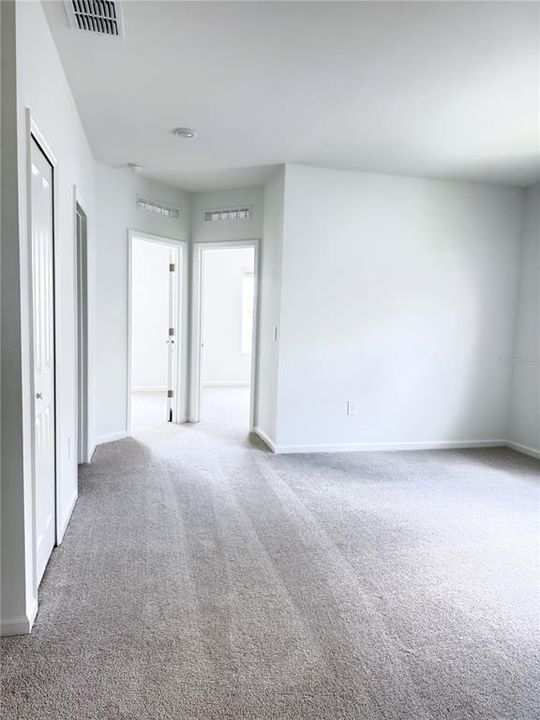 En Renta: $1,950 (3 camas, 2 baños, 1863 Pies cuadrados)