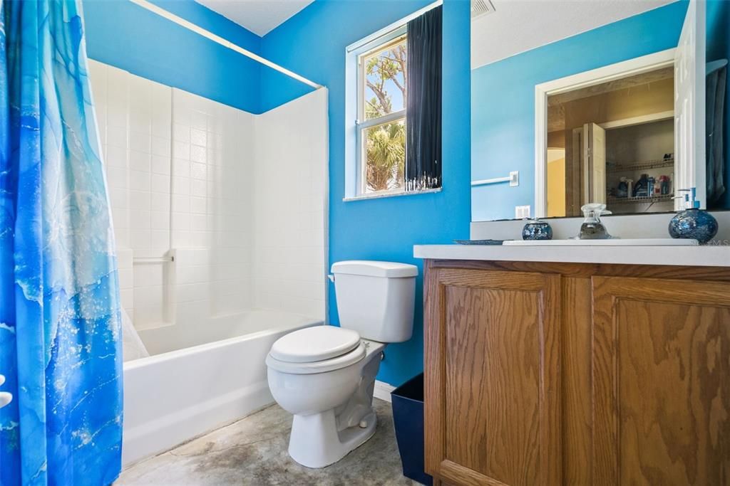 For Sale: $320,000 (3 beds, 2 baths, 1340 Square Feet)