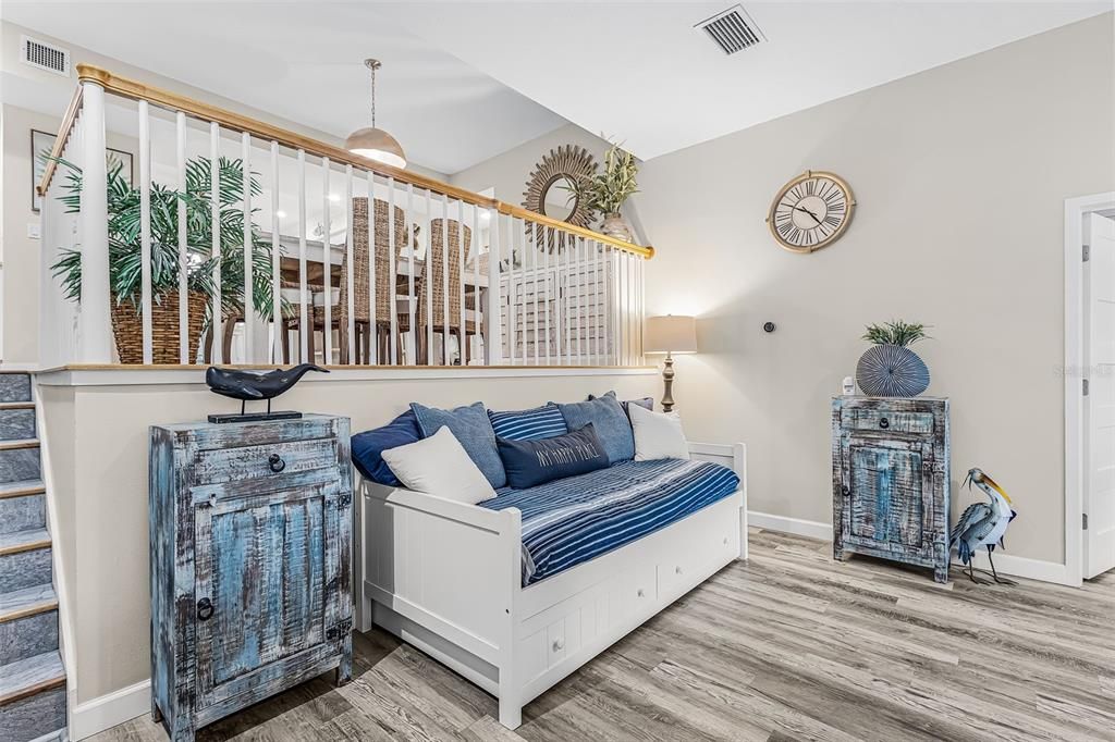 En Venta: $799,900 (2 camas, 2 baños, 1352 Pies cuadrados)