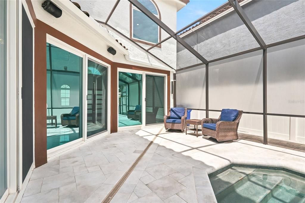 En Venta: $1,679,000 (3 camas, 3 baños, 2499 Pies cuadrados)