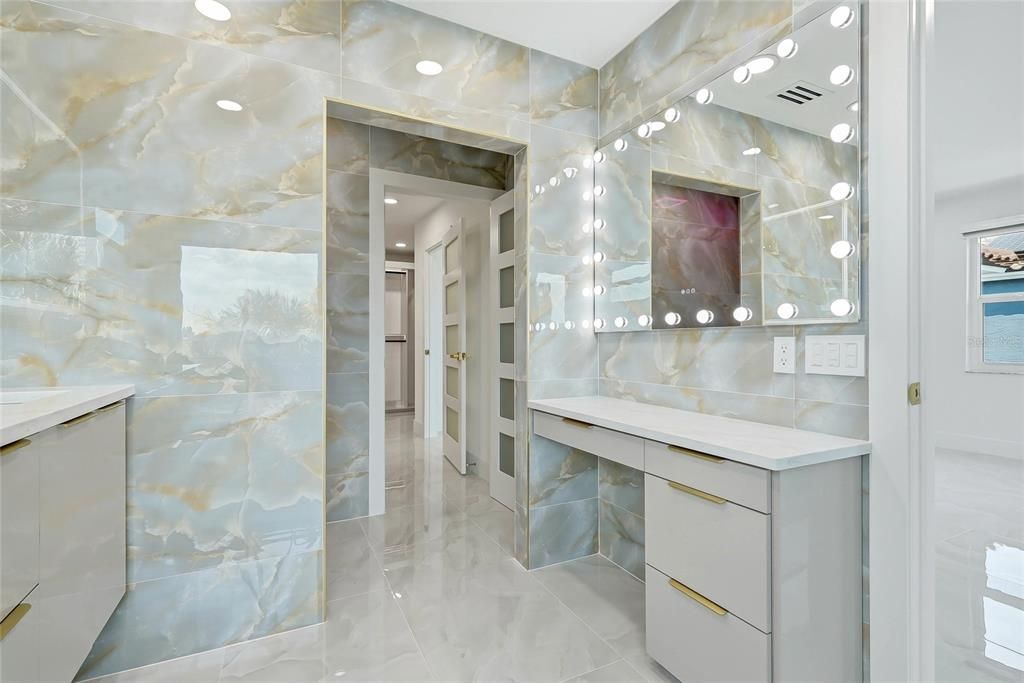 En Venta: $1,679,000 (3 camas, 3 baños, 2499 Pies cuadrados)