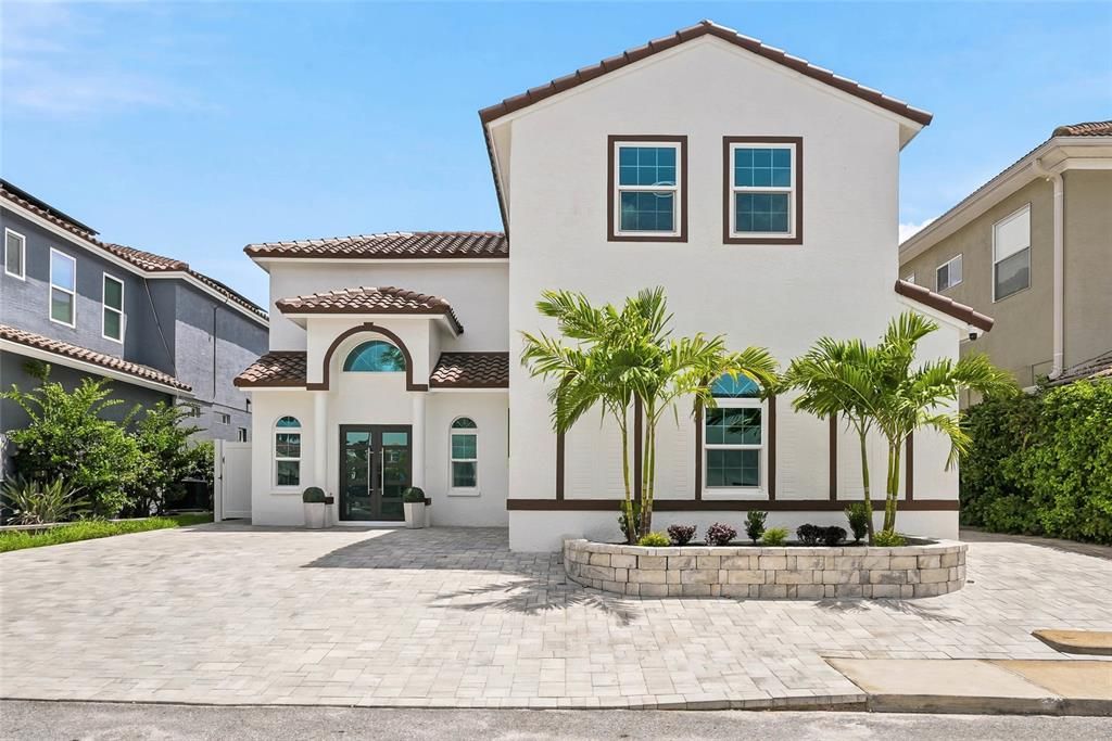 En Venta: $1,679,000 (3 camas, 3 baños, 2499 Pies cuadrados)