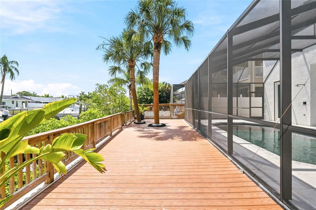 En Venta: $1,679,000 (3 camas, 3 baños, 2499 Pies cuadrados)