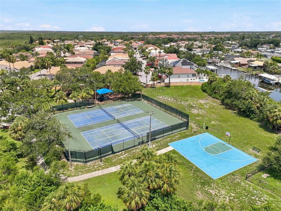 En Venta: $1,679,000 (3 camas, 3 baños, 2499 Pies cuadrados)