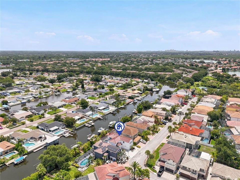 En Venta: $1,679,000 (3 camas, 3 baños, 2499 Pies cuadrados)