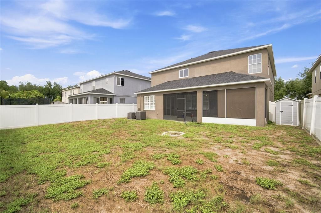 На продажу: $415,000 (5 спален, 3 ванн, 3105 Квадратных фут)