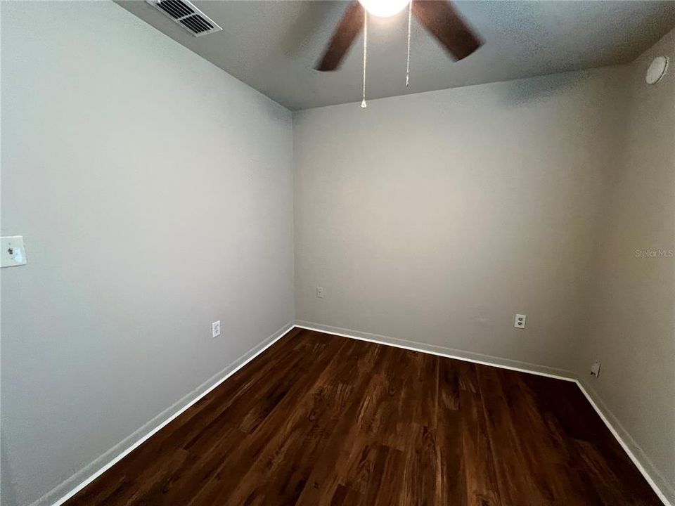 En Renta: $1,900 (4 camas, 2 baños, 1248 Pies cuadrados)
