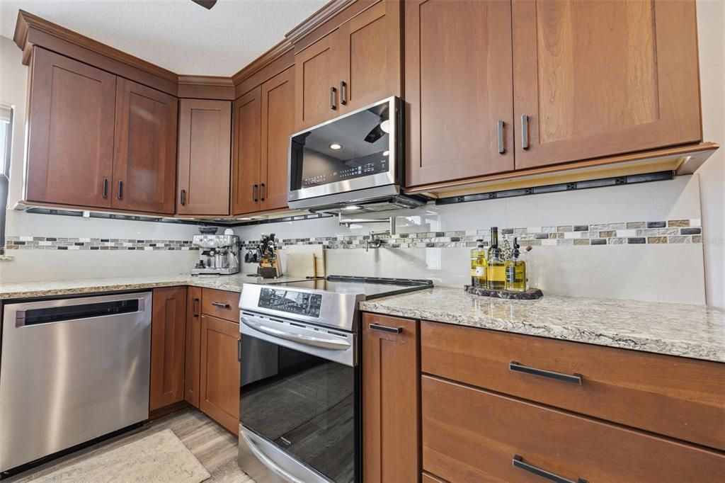 En Venta: $968,000 (4 camas, 3 baños, 3172 Pies cuadrados)