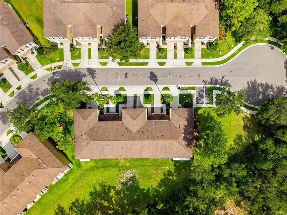 На продажу: $235,000 (2 спален, 2 ванн, 1296 Квадратных фут)