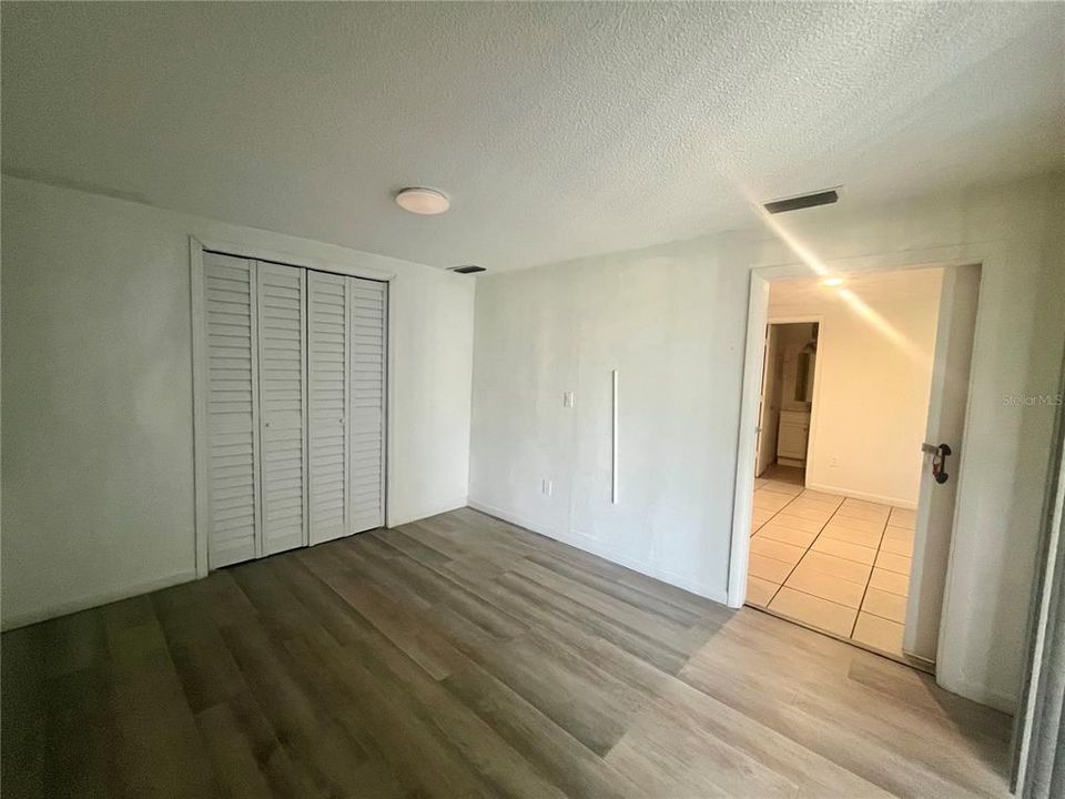 В аренду: $2,250 (4 спален, 3 ванн, 1096 Квадратных фут)
