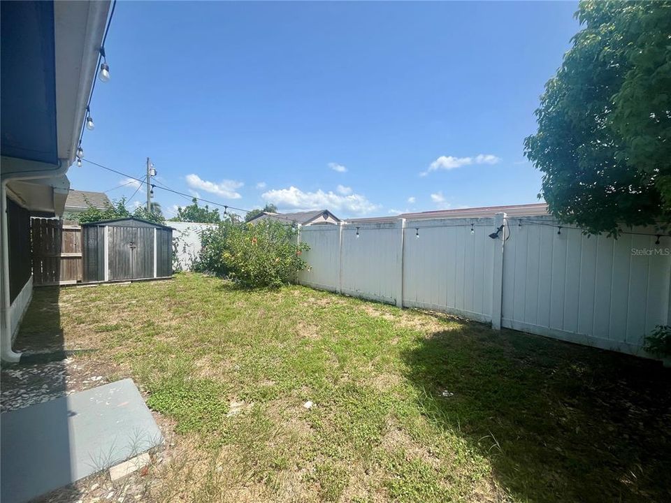 В аренду: $2,250 (4 спален, 3 ванн, 1096 Квадратных фут)