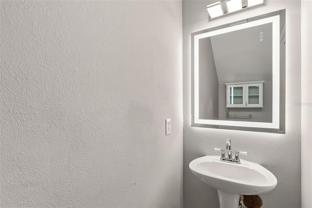 В аренду: $3,800 (3 спален, 2 ванн, 2013 Квадратных фут)