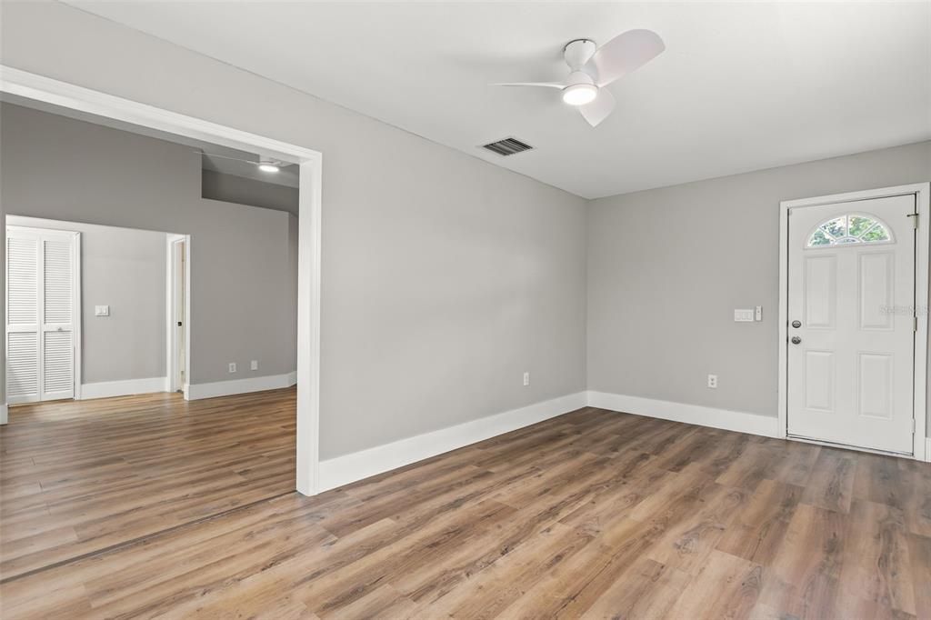 В аренду: $3,800 (3 спален, 2 ванн, 2013 Квадратных фут)