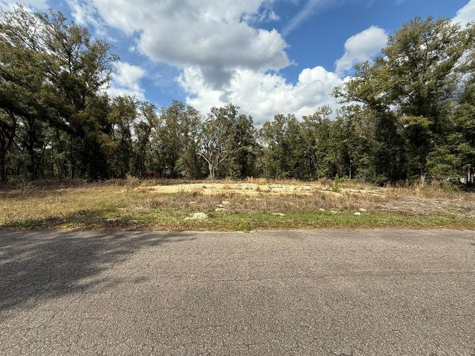 На продажу: $45,000 (0.33 acres)