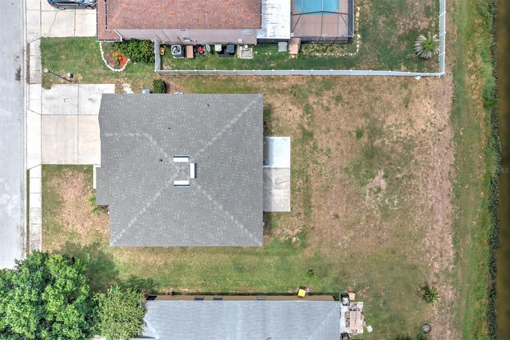 En Venta: $359,900 (4 camas, 2 baños, 2885 Pies cuadrados)