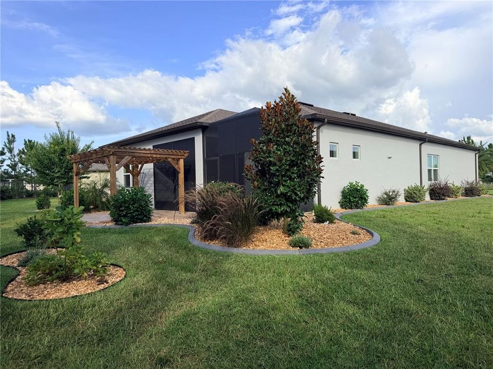 For Sale: $300,000 (3 beds, 2 baths, 2110 Square Feet)