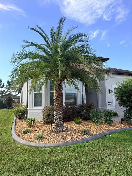 For Sale: $300,000 (3 beds, 2 baths, 2110 Square Feet)